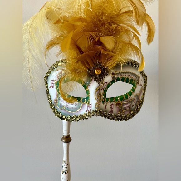 Venetian masquerade mask with stick and feather music theme handmade in Venice - Picture 1 of 16